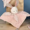 Doudou carré plat lapin rose en coton BIO - 25 cm