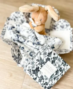 Doudou LAPIN bleu Marine avec mouchoir - BOH'AIME -
