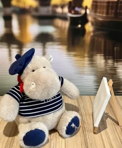 Peluche Hippopotame avec Béret et Marinière - 26 cm